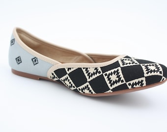 Black & Gray Leather Ballet Flats: Suede Lined Jutti Black & Gray Leather Ballet Flats: Suede Lined Jutti
