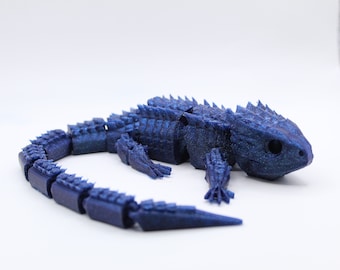 3D Printed Articulating Armadillo Lizard