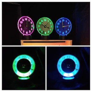Reloj con borde iluminado