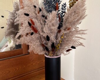 The Scorpio - 100% Natural Flora Dried Arrangement