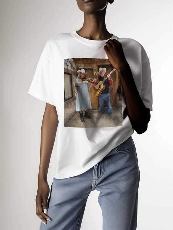 Funny Country Musician T-Shirt - Perfect for Fans & Musicians