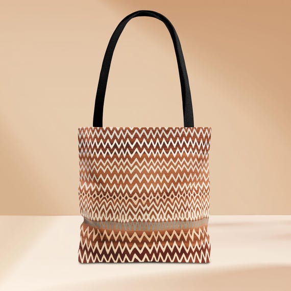 Zigzag Pattern Tote Bag – Bold & Earthy Everyday Carryall