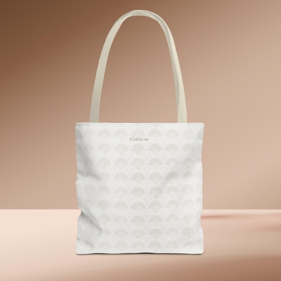 Elegant Cest la vie Tote Bag Chic and Minimalist Everyday Carryall