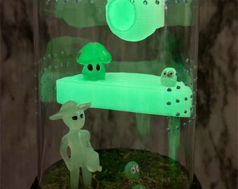 Pre drilled GLOW  juvenile/small adult jumping spider dome enclosure