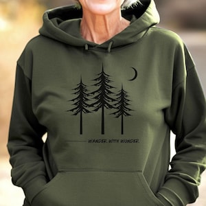 Wander with Wonder Sweatshirt, Kiefernbaum Sweatshirt, Outdoorsy Sweatshirt, Wandern Sweatshirt, Naturliebhaber, Camping Sweatshirt