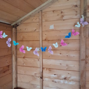 Butterfly hanger or bow hanger