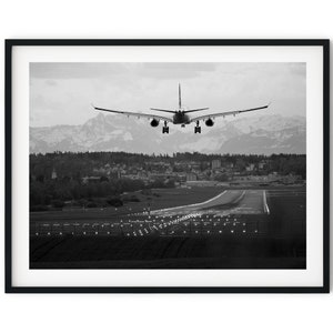 Schwarzweißfoto-Sofortiger digitaler Download Wand-Kunstdruck Flugzeuglandung Bild