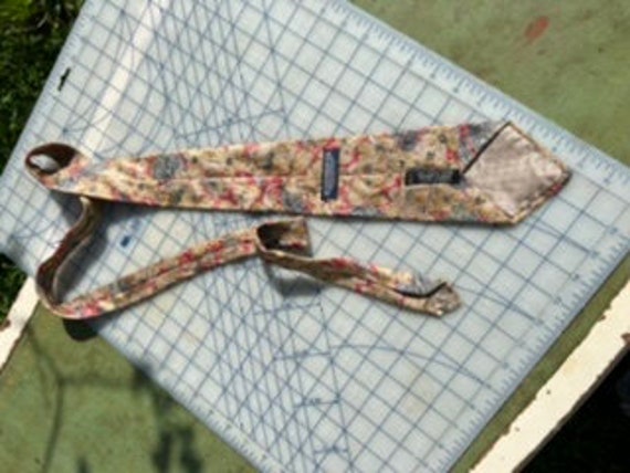 Kuppenheimer Men’s Clothers wide floral tie - image 5