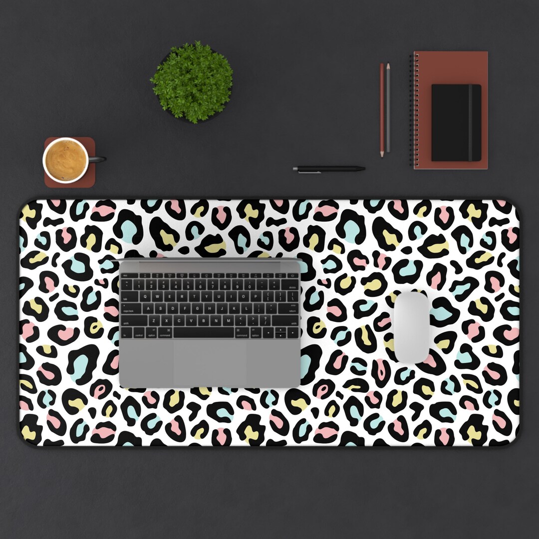 Leopard Print Desk Mat, Cute Animal Print XXL Mouse Mat, Vibrant