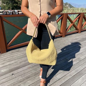 Gehäkelte Bast Tasche, häkeln Schultertasche, Stilvolle Tasche Große Tasche, handgefertigte Schultertasche, häkeln Raffia Tragetasche, faltbare Stroh Reisetasche