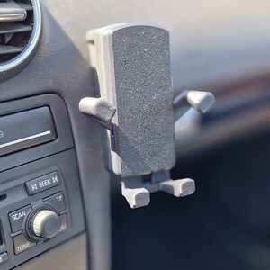 Phone holder/Phone Holder Audi A3 8P / A4 B7 / Skoda Octavia II image 2