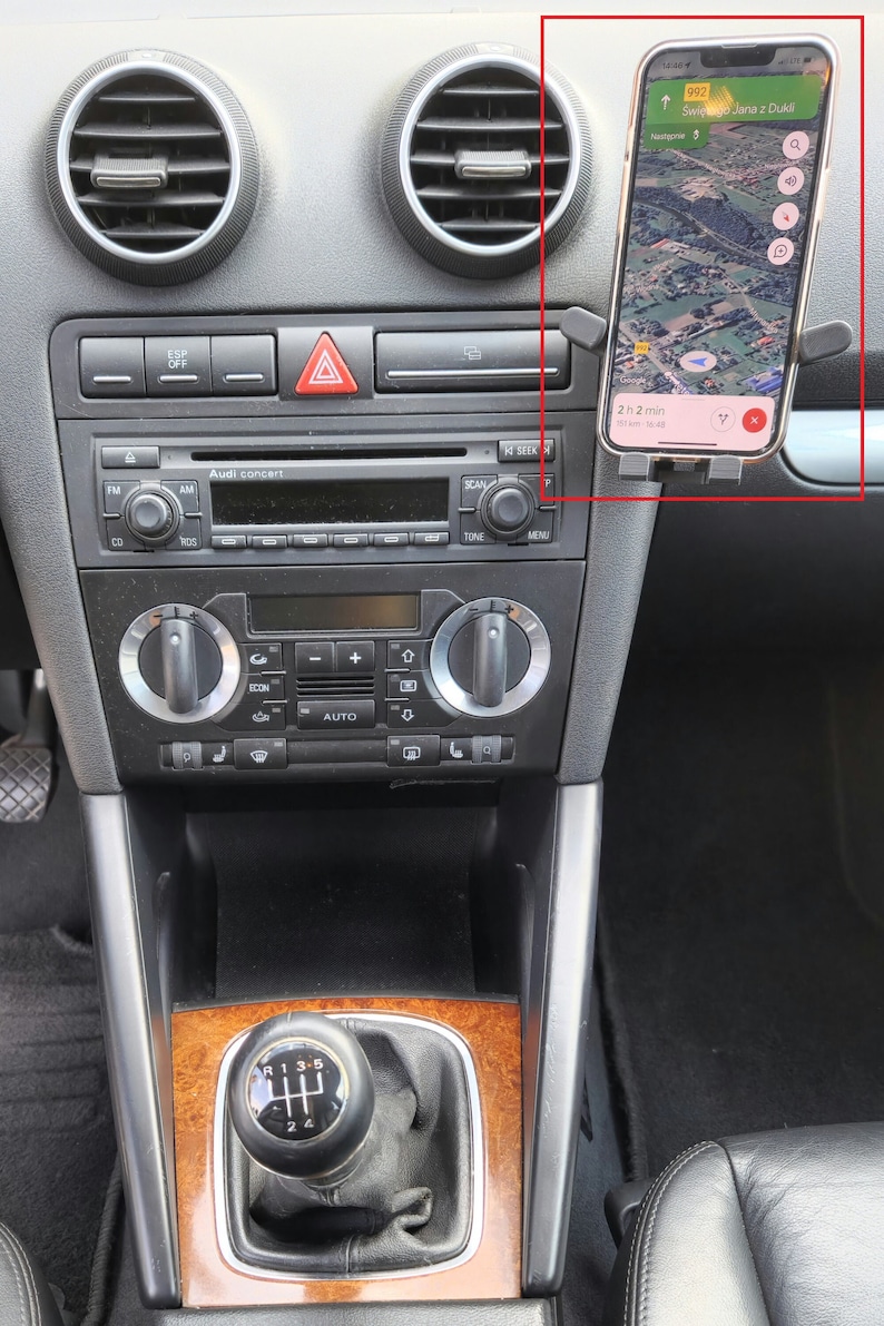 Phone holder/Phone Holder Audi A3 8P / A4 B7 / Skoda Octavia II image 1