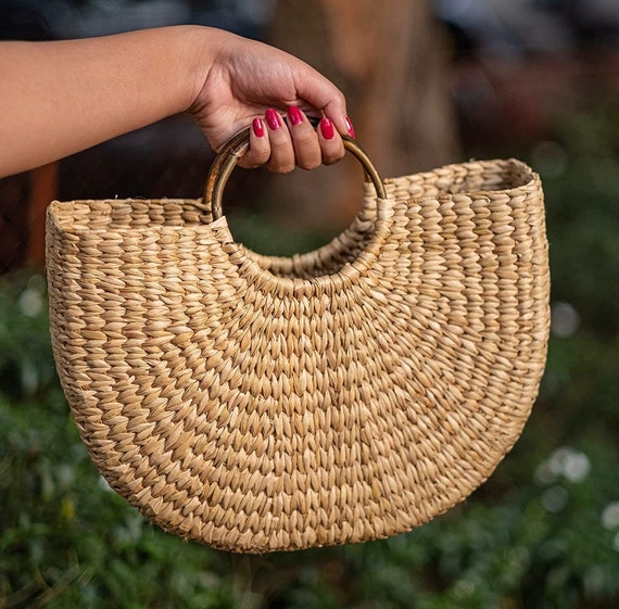 Kauna Grass Embroidered Bags | Embroidered bag, Making baskets, Grass