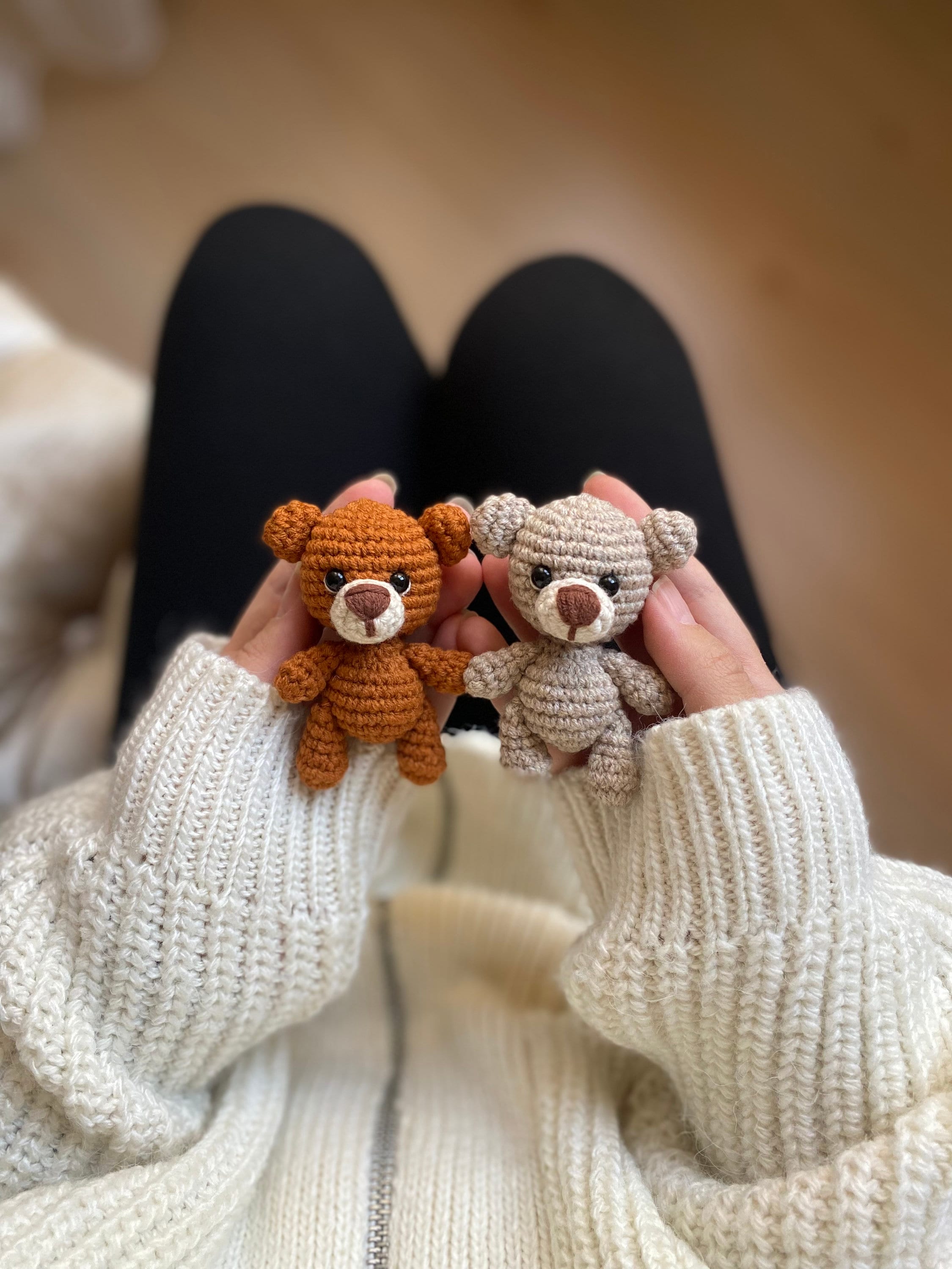 クマのかぎ針編みパターン |あみぐるみサンタテディ PDFチュートリアル