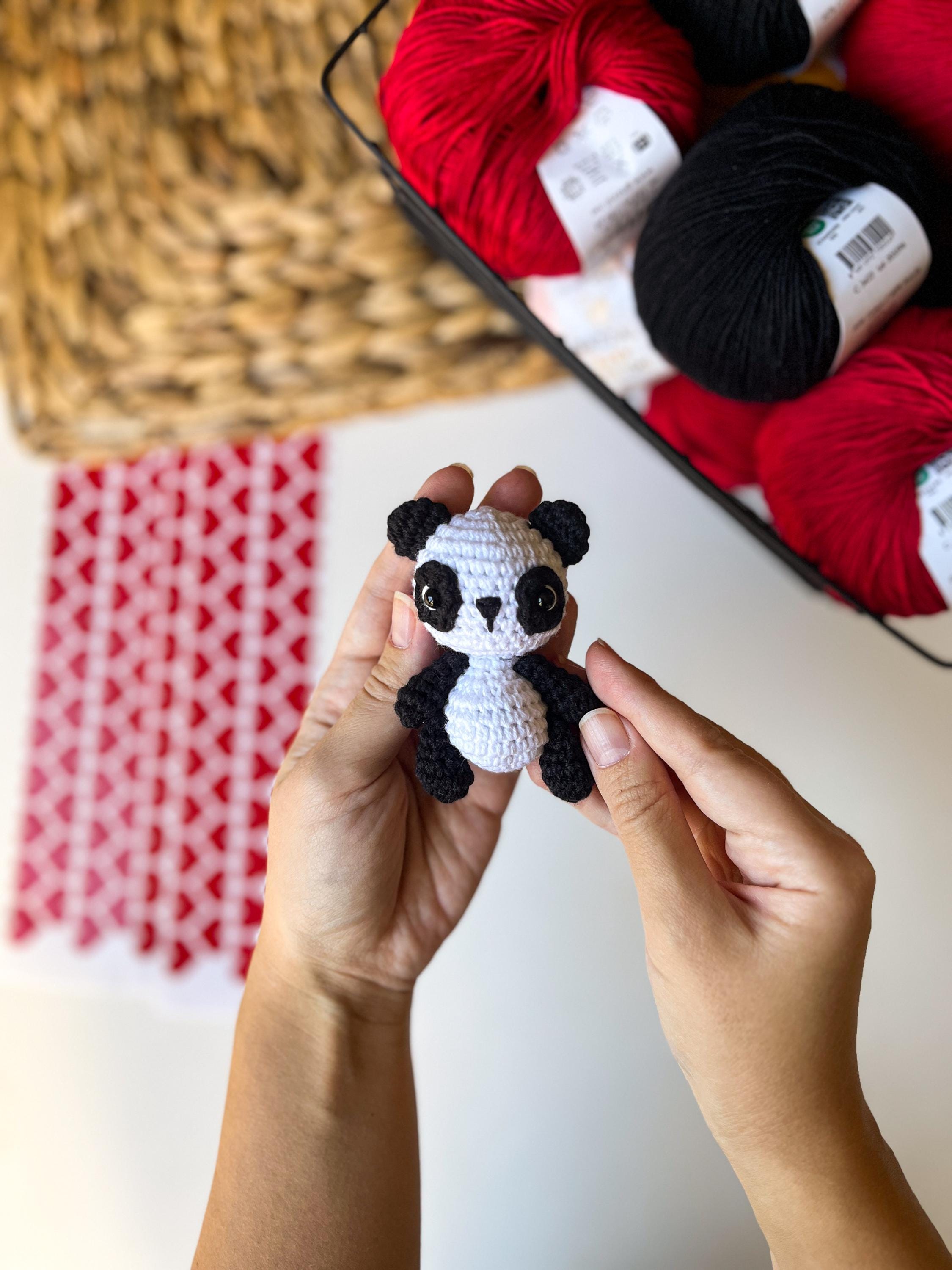 Y*。様 パンダくんの編みぐるみキーホルダー◎ Y*。様 パンダくんの