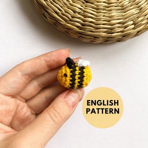 Biene Häkelanleitung - Winziges Amigurumi Tier (PDF Anleitung) - Einfaches Häkelprojekt