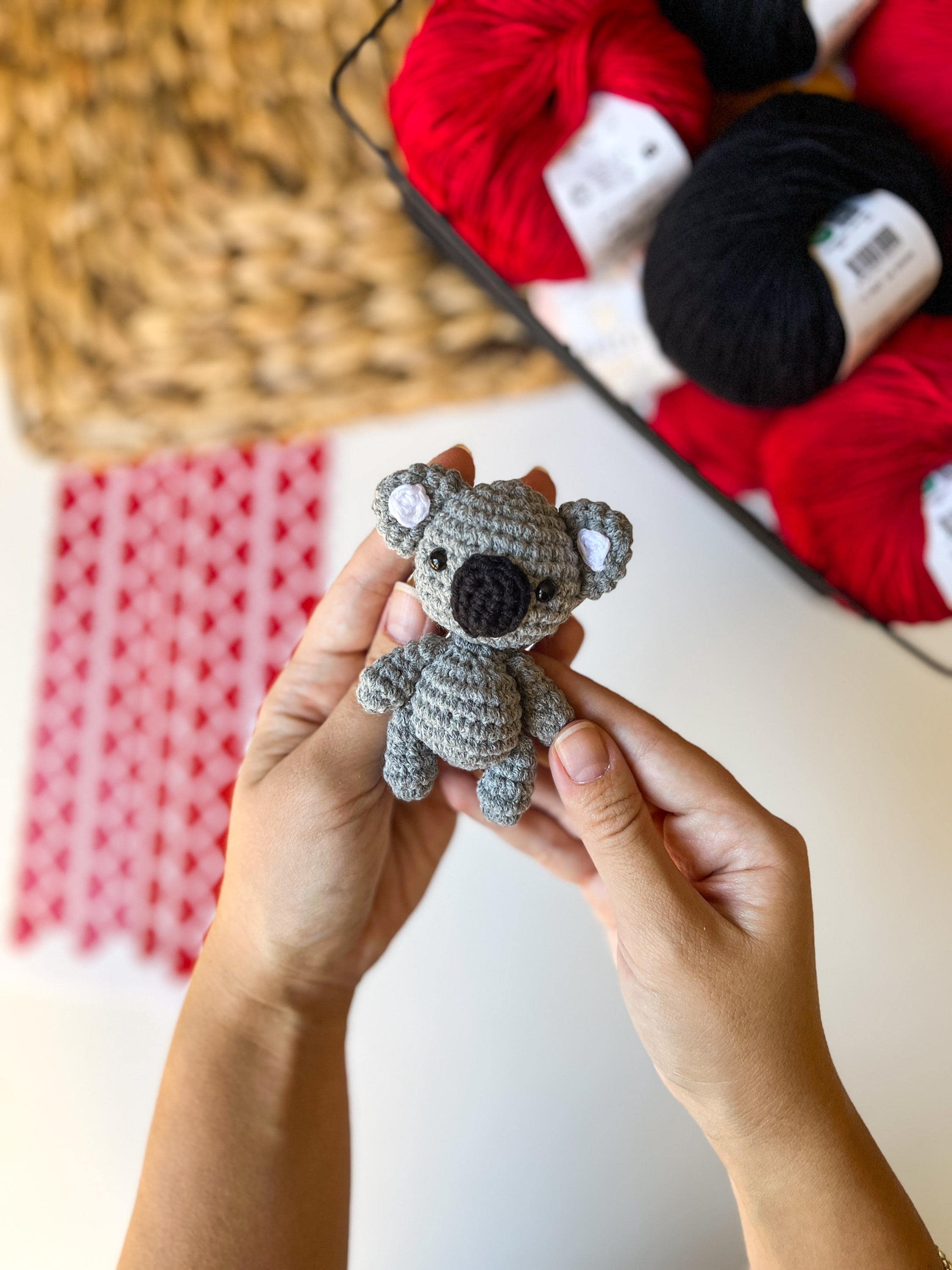 Portachiavi Koala Argentato Super Carino - Ciondolo Animale Porta Fortuna - Regalo Simpatico Per Donna, Amiche, Mamma - Accessorio Stile Fashion