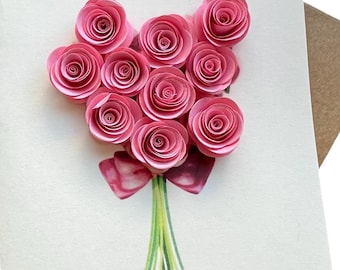 Kleine 3D Blumen Karte (10x10cm) - Handgefertigter Papierblumenstrauß aus feinen Papierstreifen