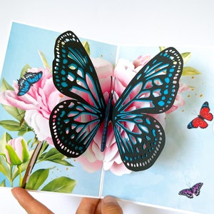 Pop up Karte, Schmetterling auf Blume, Geburtstagskarte für Frauen / Freundin / Oma, mit Einlegeblatt