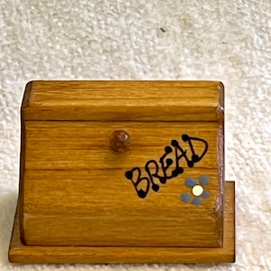 Solid Wood Bread Box. Scale 1:12.