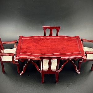 Formal Dining Table and Chairs. Dollhouse Scale 1:12.