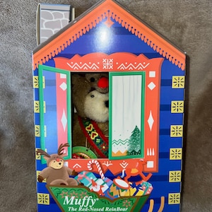 Muffy VanderBear “Muffy The Red-Nosed ReinBear” in Original Box. NOT 1/12.