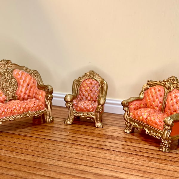 Not 1:12. Albert Price Product Miniature Living Room Set. Victorian Style. Gorgeous Deep Apricot Color & Gold Trim. (Maybe 1-24 scale?)