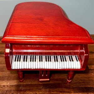 Mahogany Baby Grand Piano with Music. Dollhouse Scale 1:12.