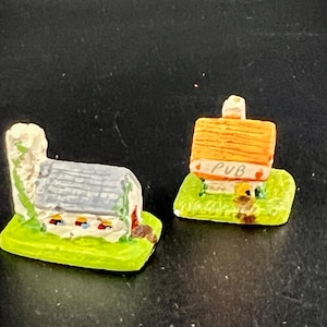 Handgefertigte Miniatur Häuser für die Puppenstube ! Signiert und Datiert. Maßstab 1:12.