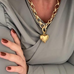 18k Gold Chunky Heart Charm Necklace: Statement Chain