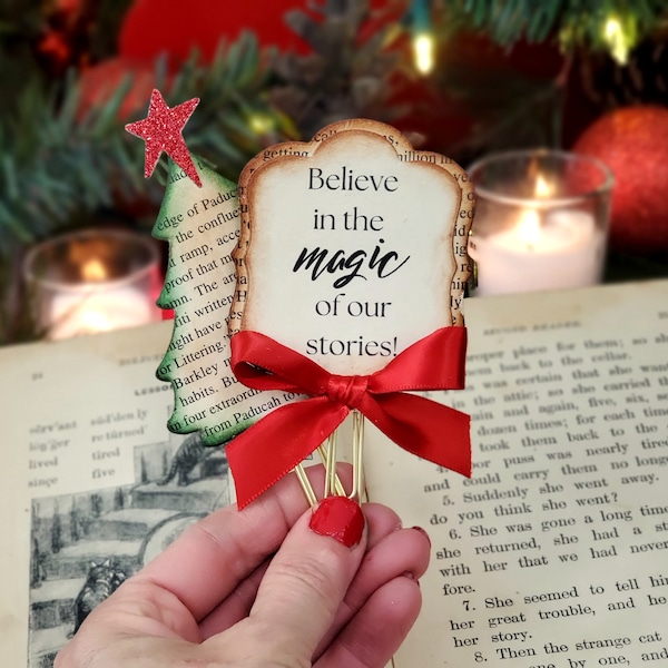 Book Club Xmas Gift, Book Art, Bookworm Gift, Gift Exchange, Book lovers Christmas Gift, Librarian Gift Ideas, Bookish Gift