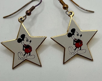 Pendientes vintage de Mickey Mouse con forma de estrella chapados en oro y esmaltados (orejas perforadas)
