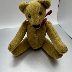 Christinas Bear Jan Hagara collectible image 2