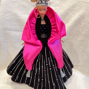 1998 Special Edition Happy Holidays Barbie