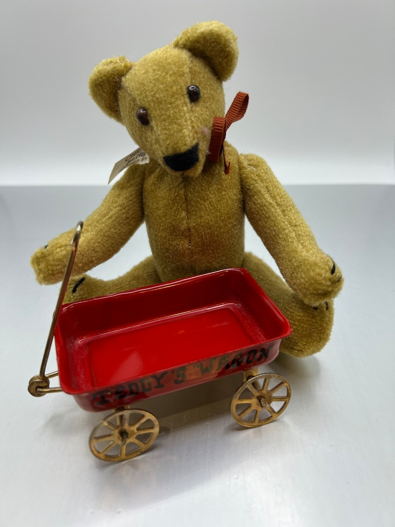 Christinas Bear Jan Hagara collectible image 1