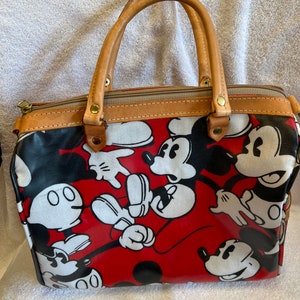 Disney Mickey Mouse Leather Bag - Stylish and Practical - Scesy