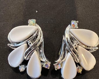 Vintage White Rhinstone and Opaque Resin Clip on Earrings- ART stamped