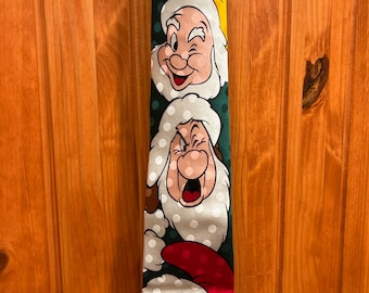 Corbata navideña clásica de Blancanieves y el enanito de Disney