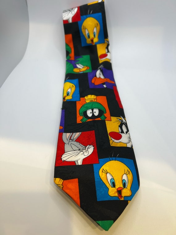 Vintage 1993 Looney Tunes Mania  Character Necktie