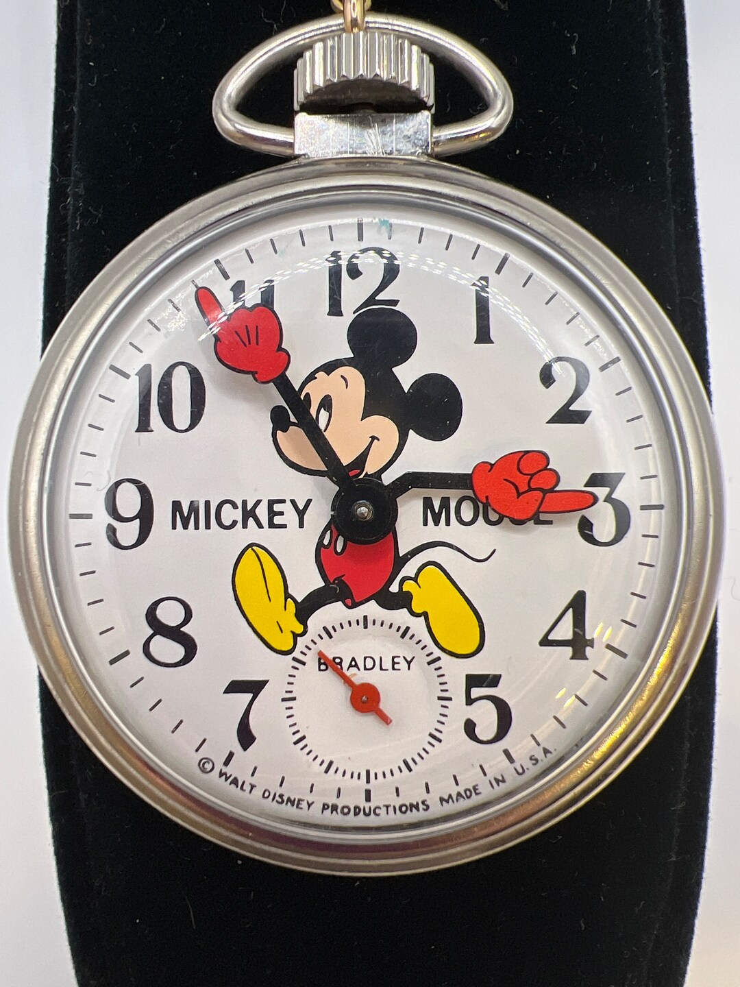 Vintage 70s Bradley Mickey Mouse Wind up Pocket Watch - Etsy