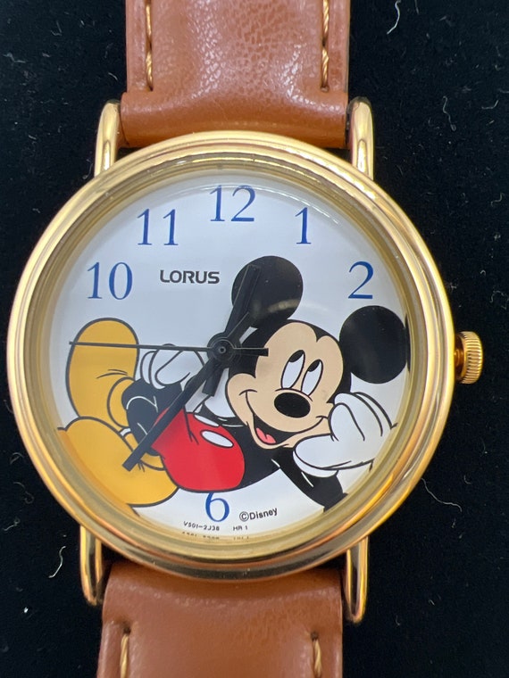 Disney Lorus Relaxed Mickey Watch