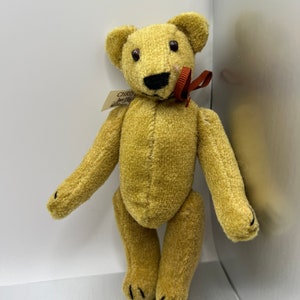 Christinas Bear Jan Hagara collectible image 7