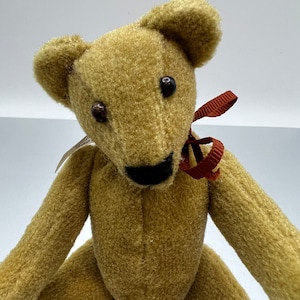 Christinas Bear Jan Hagara collectible image 4