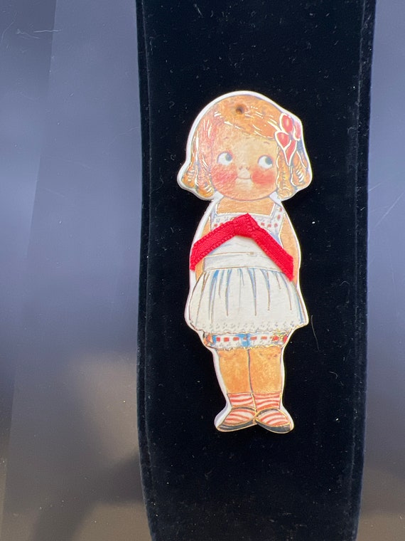 Vintage 1982 Merrimack Paper Doll Pin Gem
