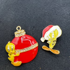 Tweety Bird Holiday Pins