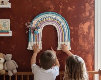 Tapices de macramé con diseño de arcoíris personalizados