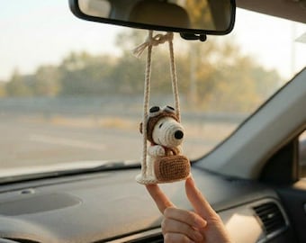 Pilot Snoopy Autoanhänger, Snoopy häkeln Rückspiegel hängend, süßer Hund Autodekor, handgemachtes Amigurumi Geschenk