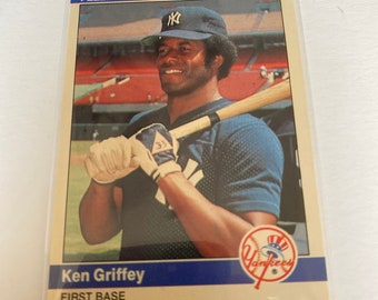 1983 Fleer Ken Griffey!!! Hall of famer Mint condition