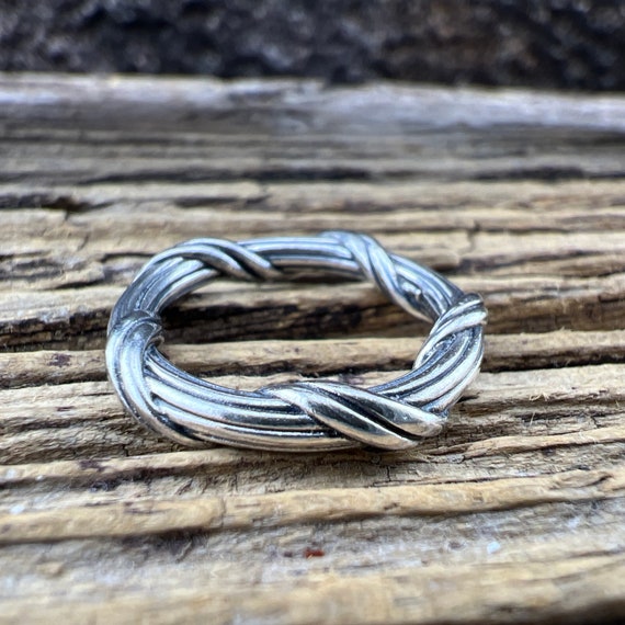Vintage Estate Silver Twisted Stackable Stacker R… - image 1