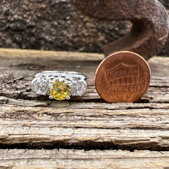 Vintage Estate Canary Yellow Cubic Zirconia Accen… - image 6